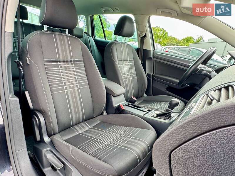 Универсал Volkswagen Golf 2016 в Львове