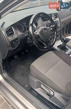 Универсал Volkswagen Golf 2015 в 