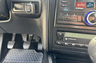Универсал Volkswagen Golf 2002 в 