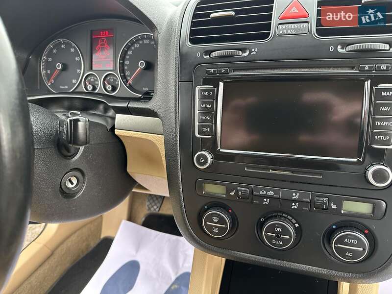 Універсал Volkswagen Golf 2009 в Ковелі