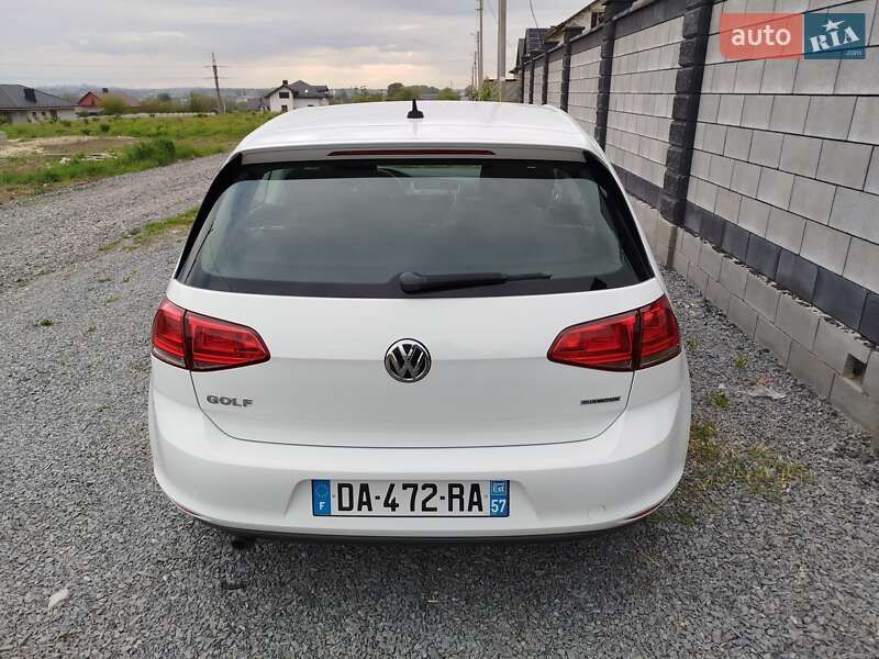 Хетчбек Volkswagen Golf 2014 в Рівному