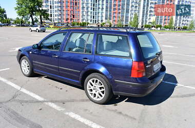 Универсал Volkswagen Golf 2000 в 