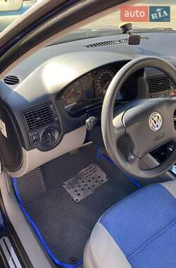 Универсал Volkswagen Golf 2000 в 