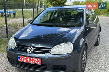 Хэтчбек Volkswagen Golf 2007 в 
