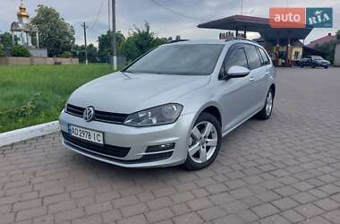 Универсал Volkswagen Golf 2013 в Иршаве