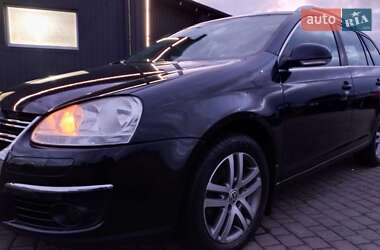 Універсал Volkswagen Golf 2008 в 