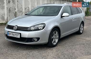 Універсал Volkswagen Golf 2010 в 