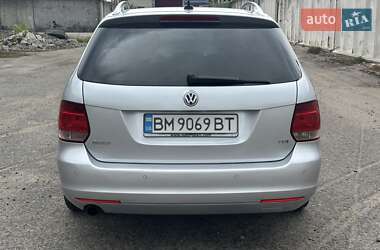 Універсал Volkswagen Golf 2010 в 
