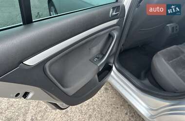Універсал Volkswagen Golf 2010 в 