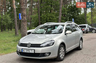 Универсал Volkswagen Golf 2010 в 