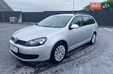 Универсал Volkswagen Golf 2013 в 