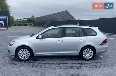 Универсал Volkswagen Golf 2013 в 