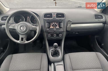 Универсал Volkswagen Golf 2013 в 