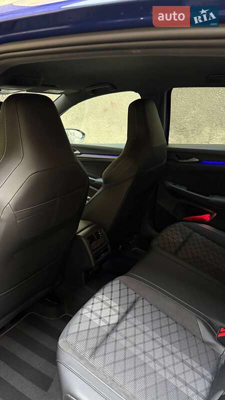 Хетчбек Volkswagen Golf 2025 в Харкові