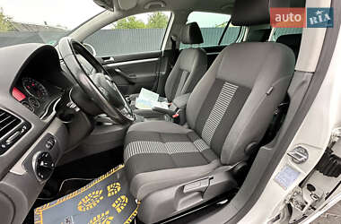 Хетчбек Volkswagen Golf 2008 в 