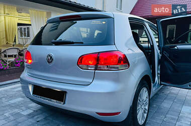Хэтчбек Volkswagen Golf 2009 в Тячеве