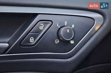 Универсал Volkswagen Golf 2020 в 