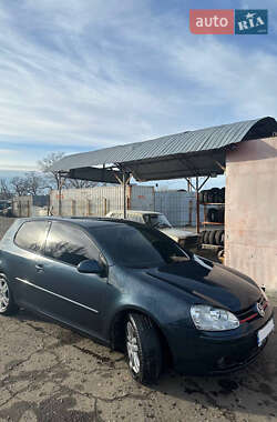 Хетчбек Volkswagen Golf 2006 в Миколаєві