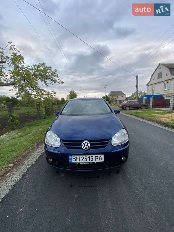 Хетчбек Volkswagen Golf 2006 в Кодимі