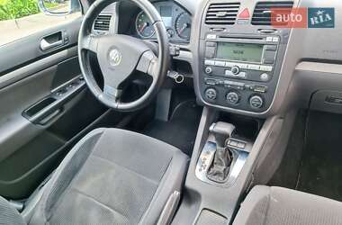 Универсал Volkswagen Golf 2009 в 