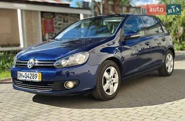 Хетчбек Volkswagen Golf 2010 в Хусті