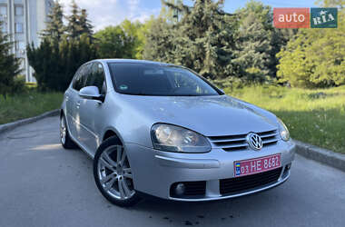 Хэтчбек Volkswagen Golf 2005 в Шепетовке