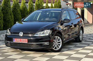 Универсал Volkswagen Golf 2017 в 