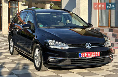 Универсал Volkswagen Golf 2017 в 