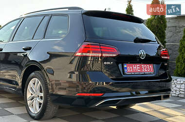 Универсал Volkswagen Golf 2017 в 