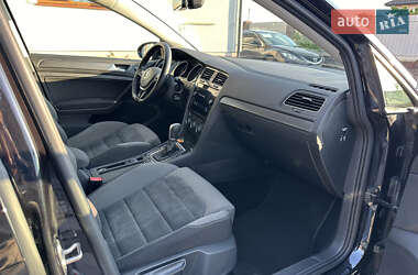 Универсал Volkswagen Golf 2017 в 