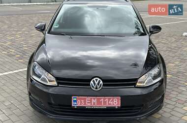 Універсал Volkswagen Golf 2015 в 