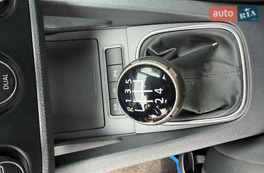 Універсал Volkswagen Golf 2009 в 