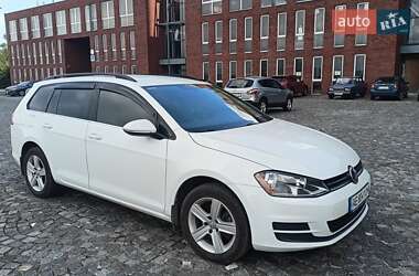 Универсал Volkswagen Golf 2015 в Днепре
