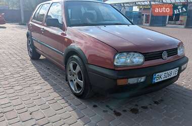 Хетчбек Volkswagen Golf 1993 в Рівному