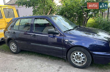 Хетчбек Volkswagen Golf 1996 в Баришівка