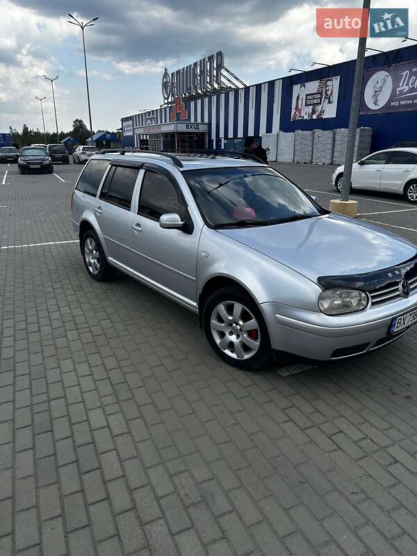 Универсал Volkswagen Golf 2003 в Славуте
