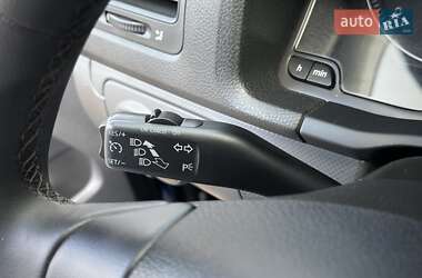 Хэтчбек Volkswagen Golf 2008 в 