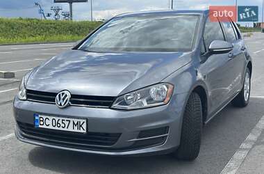 Хэтчбек Volkswagen Golf 2014 в Львове