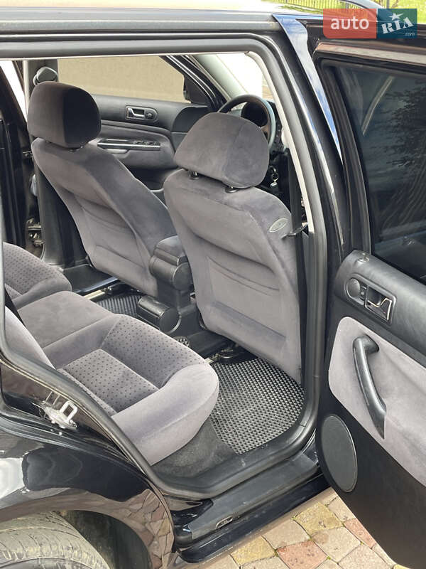 Універсал Volkswagen Golf 2000 в Долині