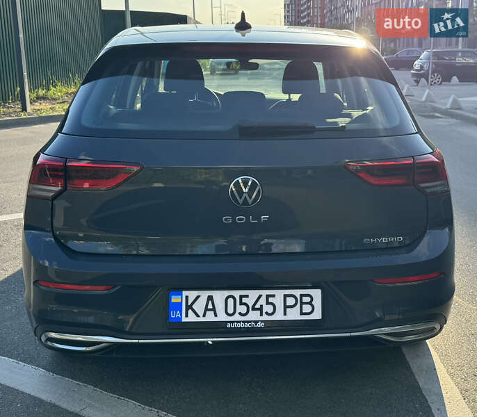 Хетчбек Volkswagen Golf 2021 в Києві