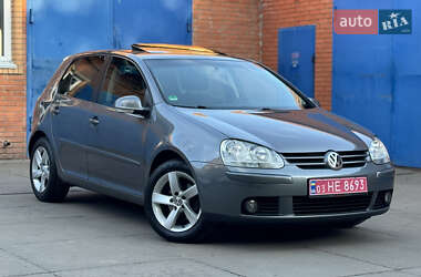 Хетчбек Volkswagen Golf 2008 в Лубнах