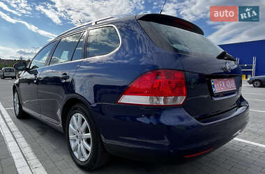Универсал Volkswagen Golf 2009 в 