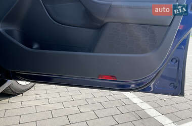 Универсал Volkswagen Golf 2009 в 