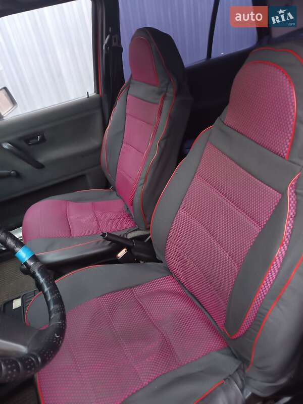 Хетчбек Volkswagen Golf 1987 в Кременчуці