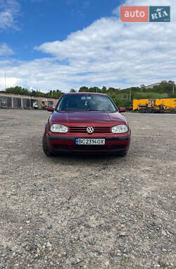 Хэтчбек Volkswagen Golf 1998 в Бобрке