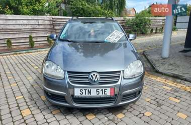 Универсал Volkswagen Golf 2009 в 