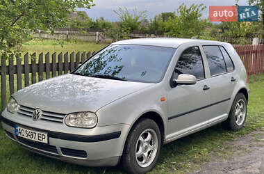 Хетчбек Volkswagen Golf 1999 в Луцьку