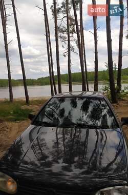 Хетчбек Volkswagen Golf 1993 в Кременці