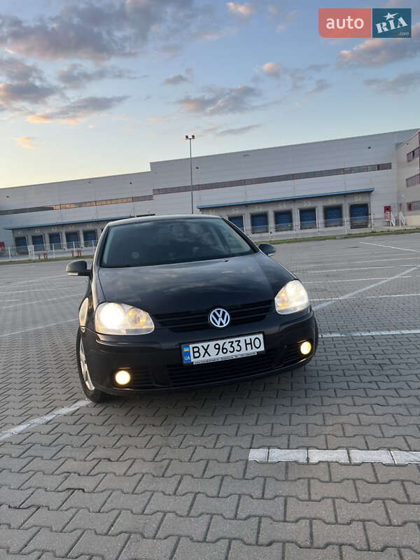 Хетчбек Volkswagen Golf 2007 в Хмельницькому