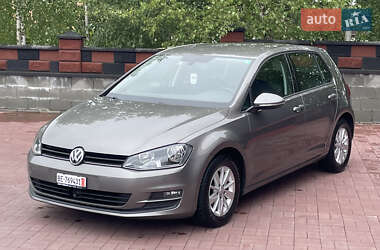 Хэтчбек Volkswagen Golf 2012 в Ровно